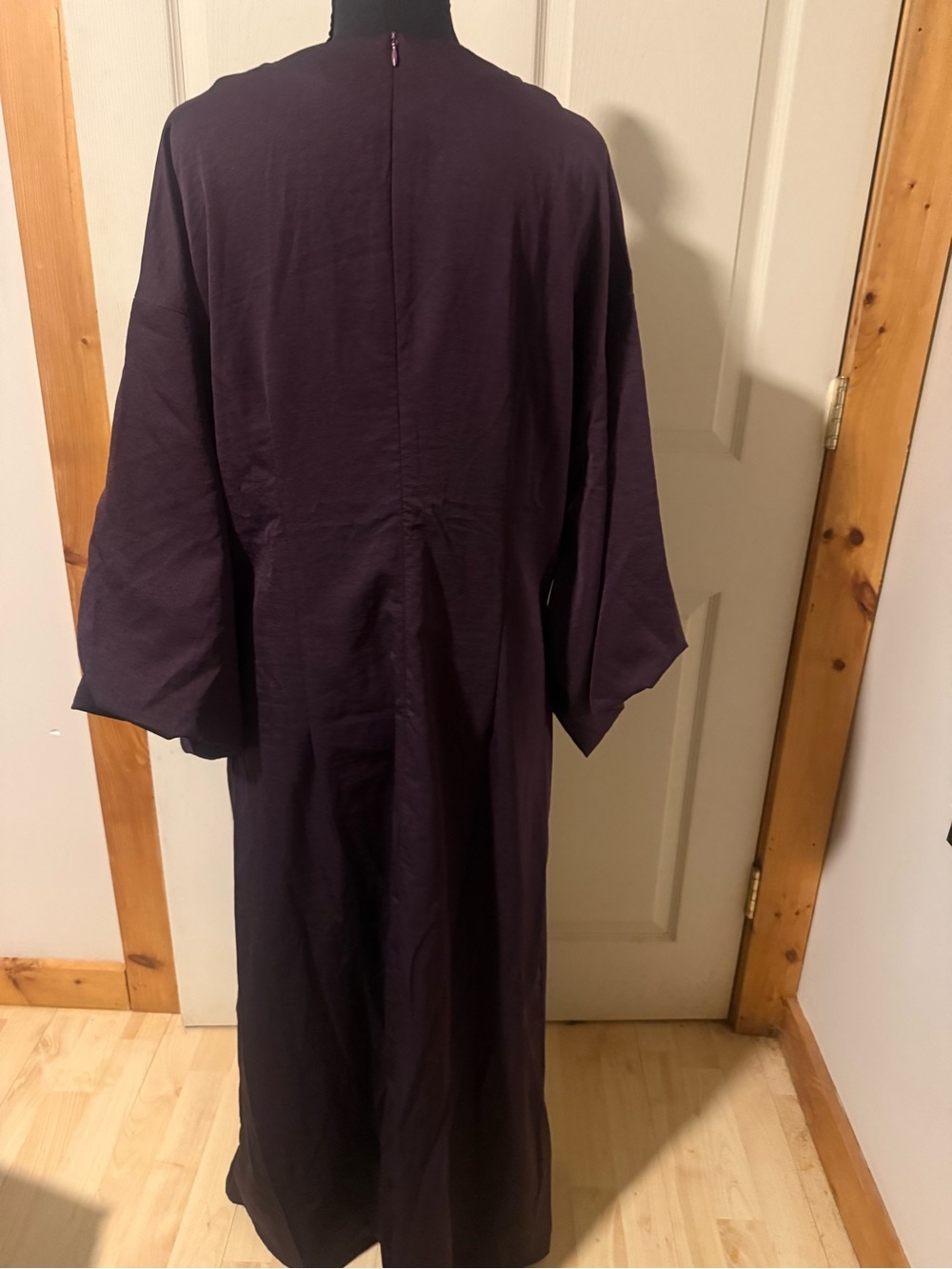 Elegant Plum Midi Dress with Belted Waist, Size 14 - Picture 5 of 5